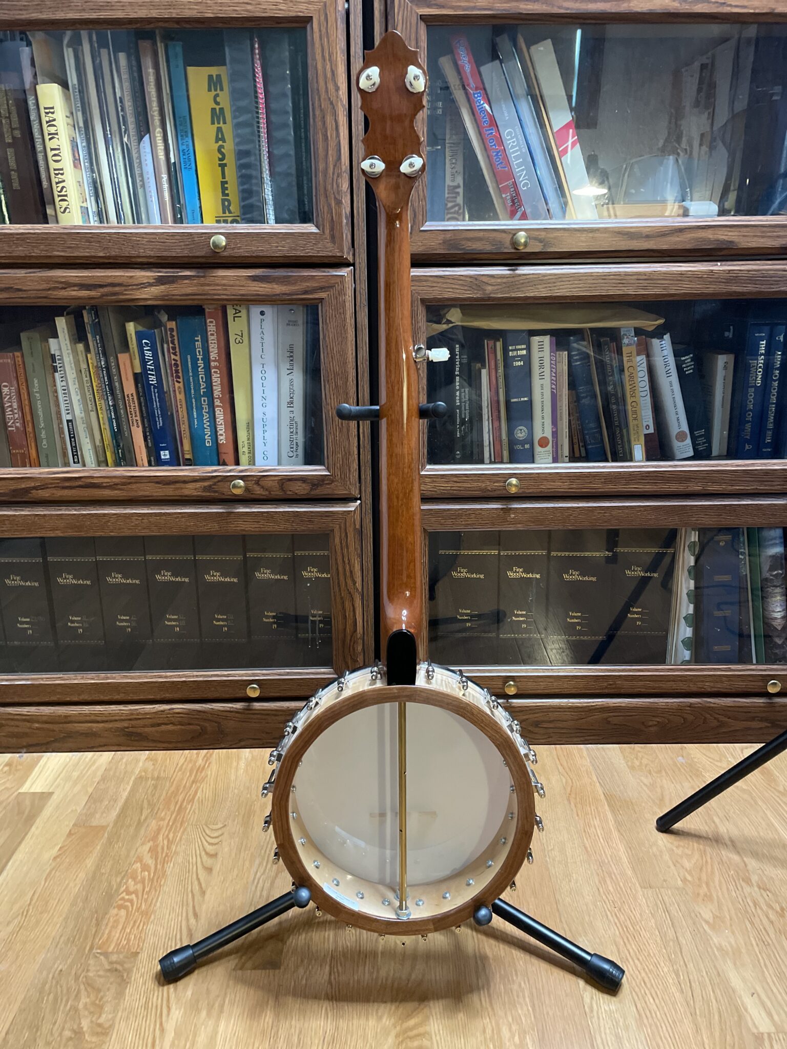 Open Back Banjo Scoop NoKnot Tailpiece (Mahogany)