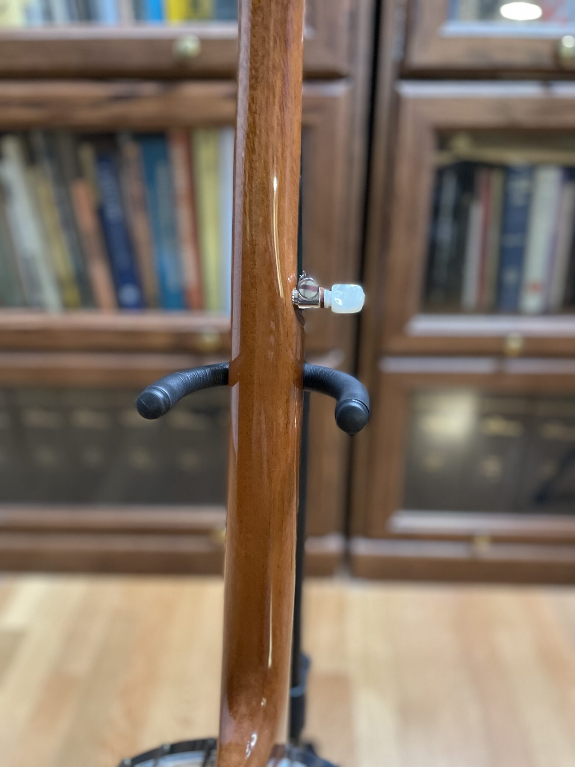 Open Back Banjo Waverly Tailpiece (Mahogany)